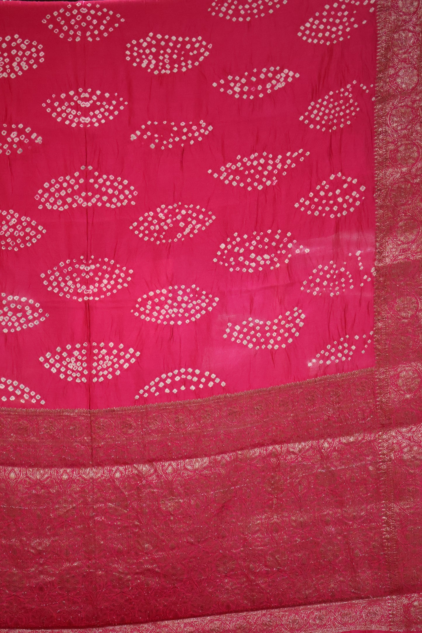 Pure Banarasi Saree Crushed -Pink Oval Pattern