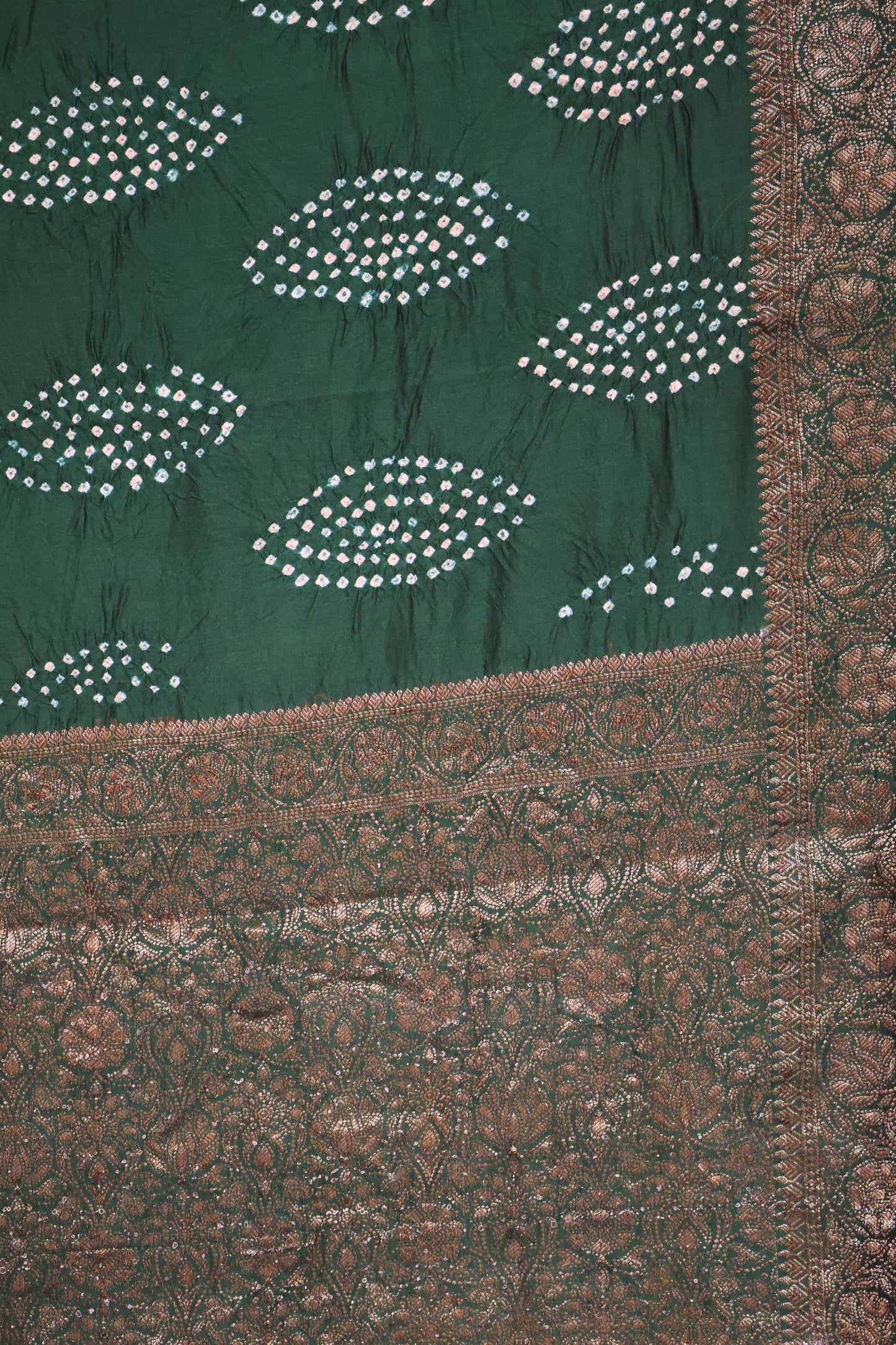 Pure Banarasi Saree Crushed -Dark Green Oval Pattern