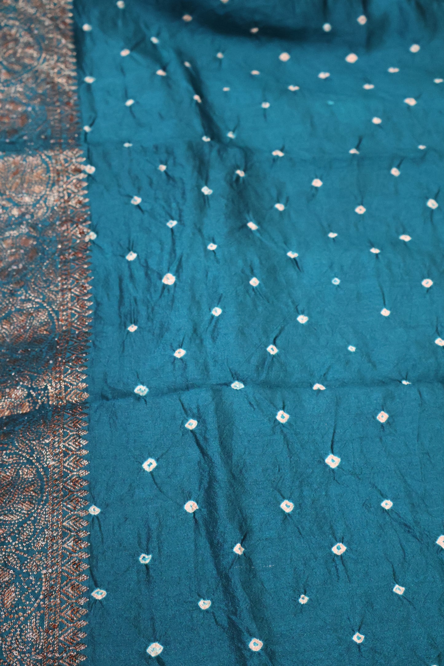Pure Banarasi Saree Crushed -Peacock Blue Oval Pattern