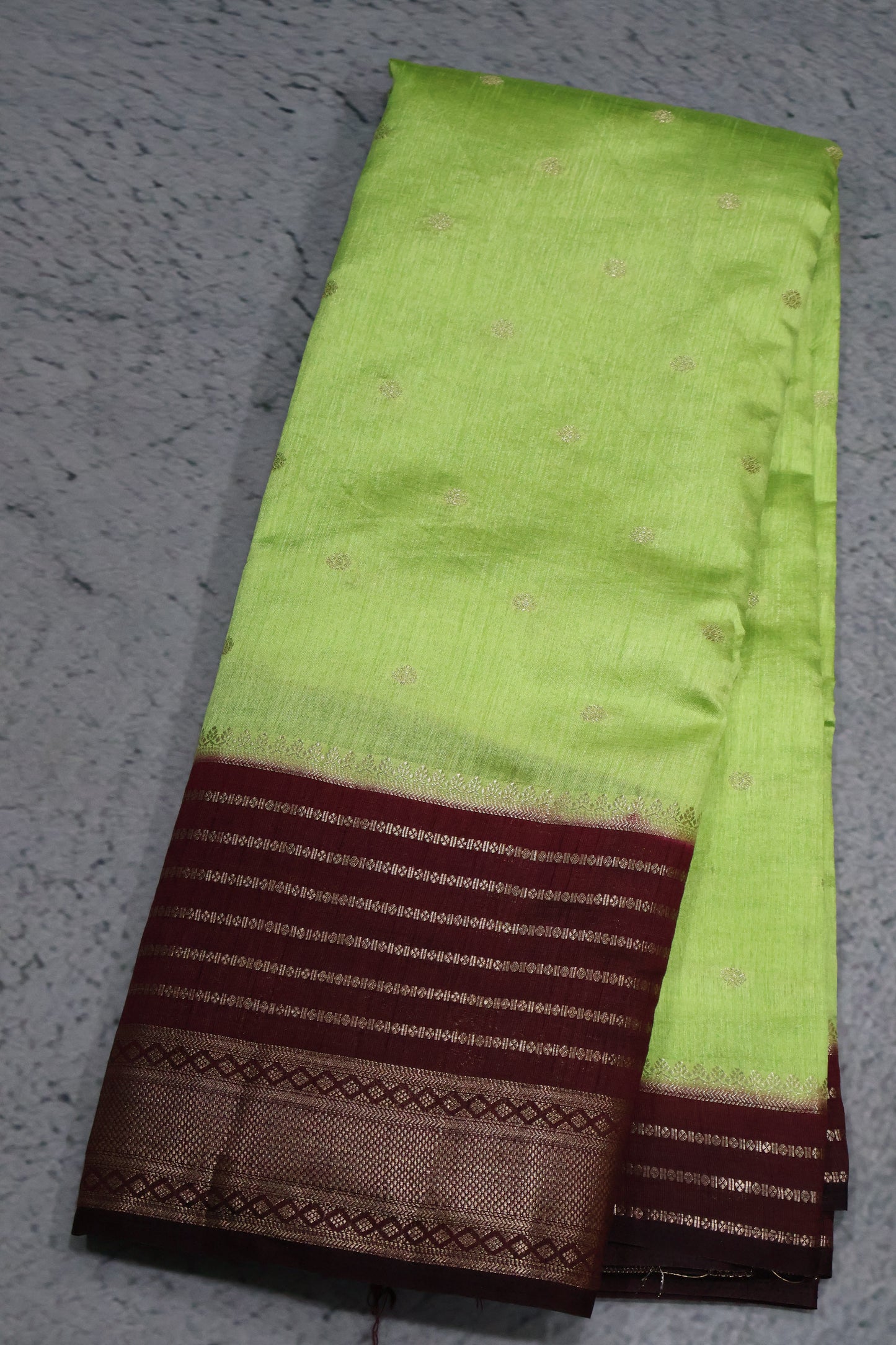 Semi Tussar Saree Floral - Pista Green