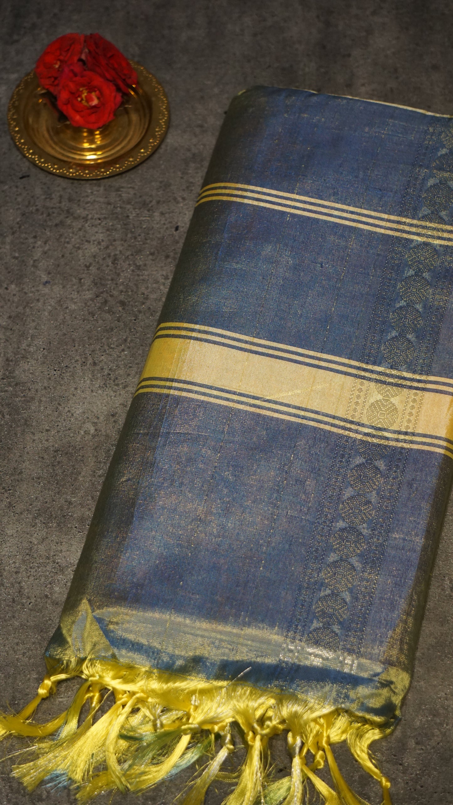 Vazhai Naaru Pattu Saree Vanasingaram Metallic Blue - Orange