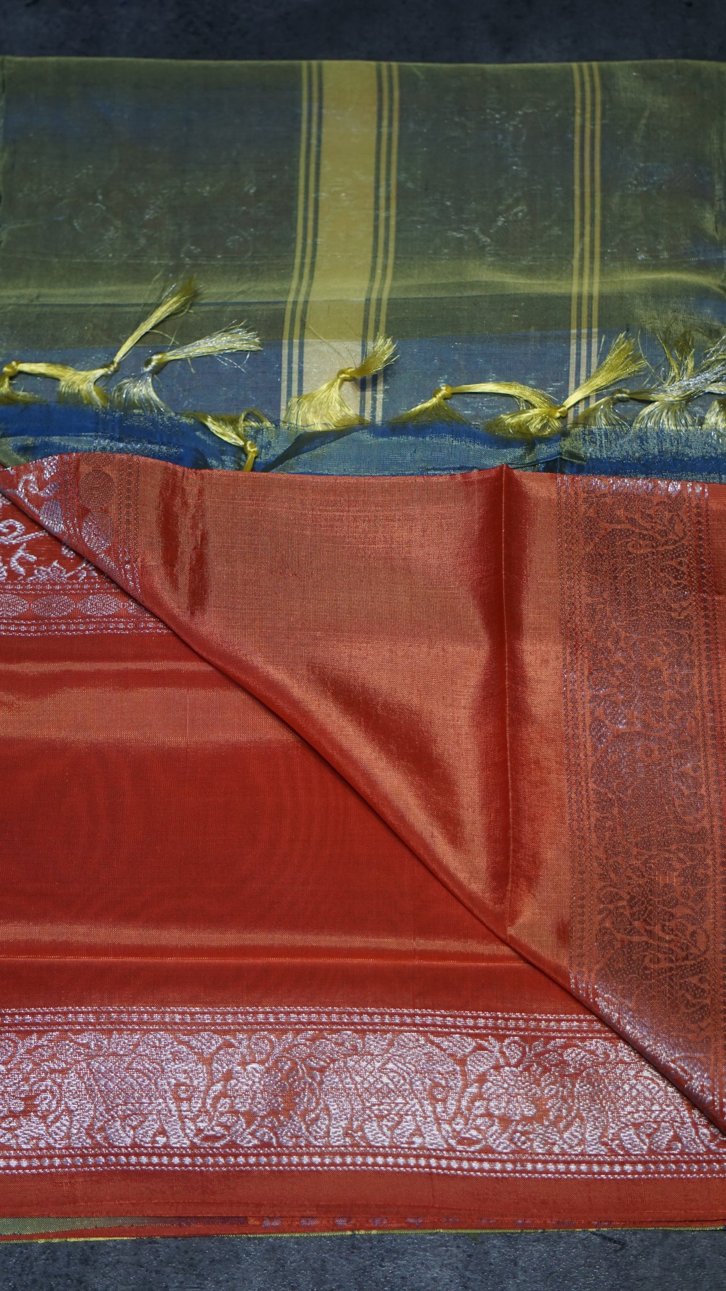 Vazhai Naaru Pattu Saree Vanasingaram Metallic Blue - Orange