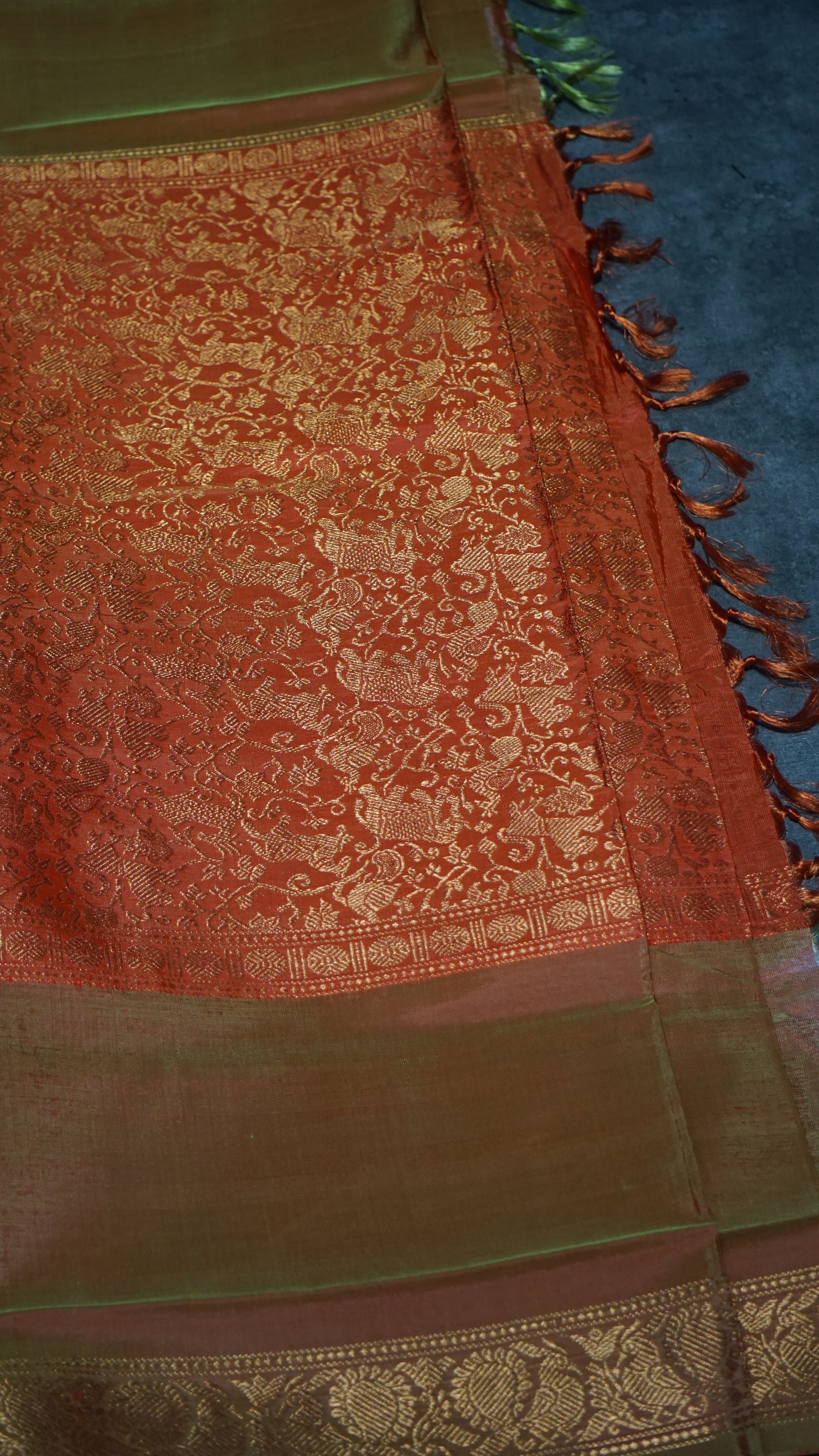 Vazhai Naaru Pattu Saree Vanasingaram Orange Dual