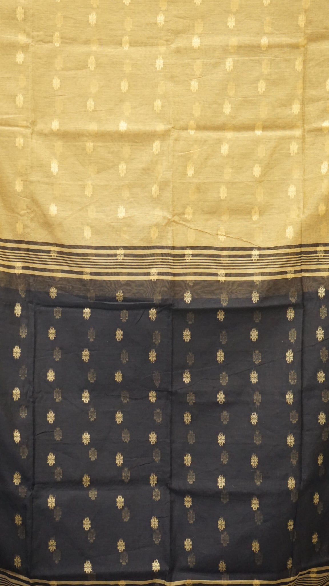 Handloom Cotton Saree Semi Maheshwari Design - Beige With Black