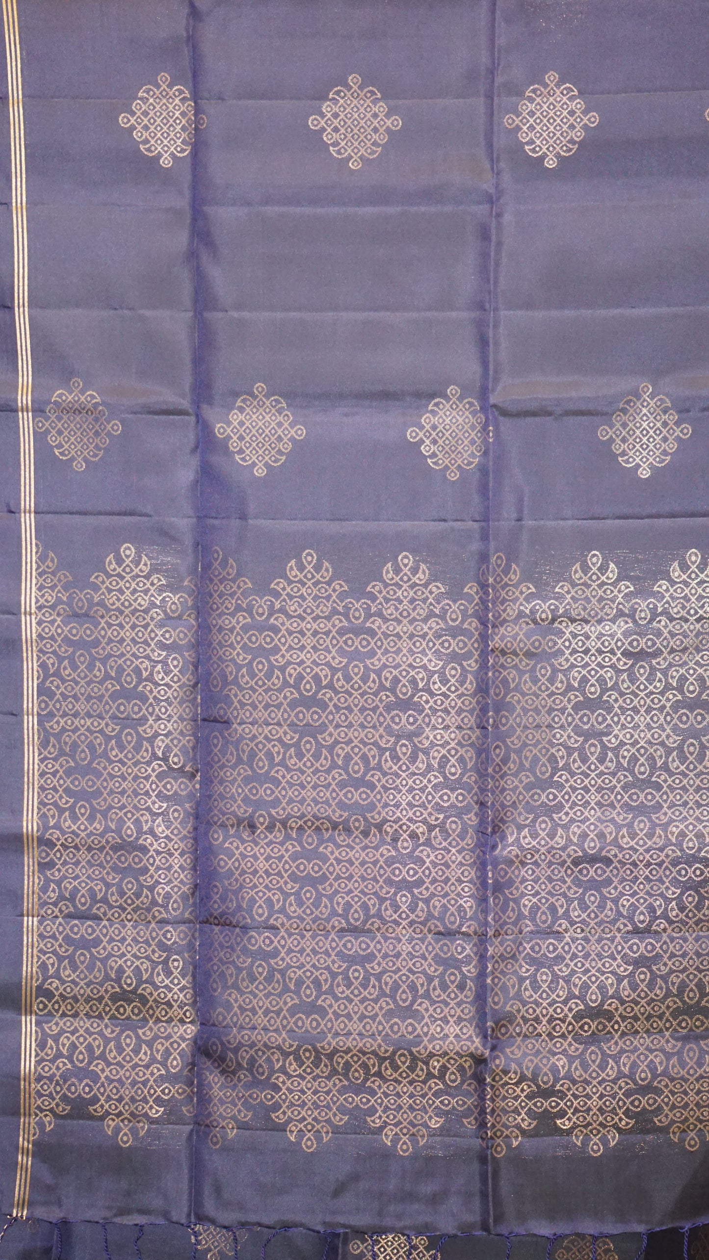Pure Soft Silk Saree Kolam Design - Navy Blue
