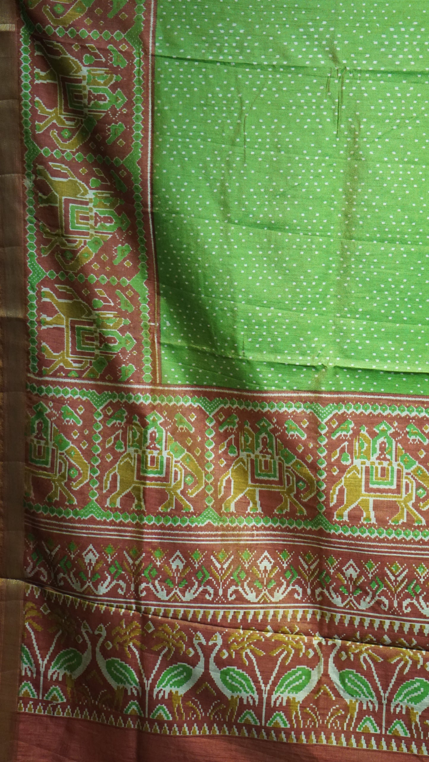 Semi Pattola Saree Dotted - Green