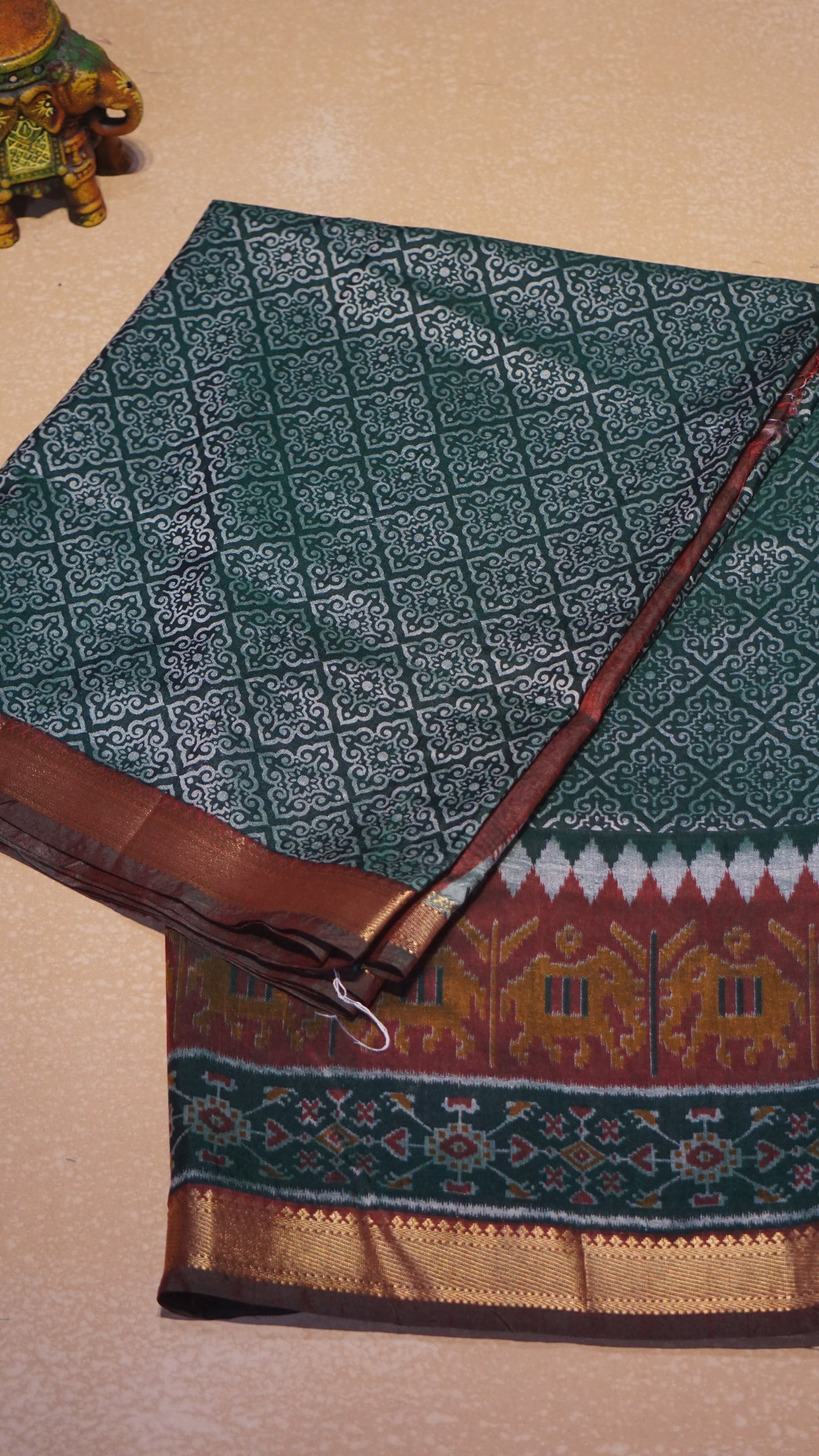 Semi Pattola Saree Kolam Print - Bottle Green