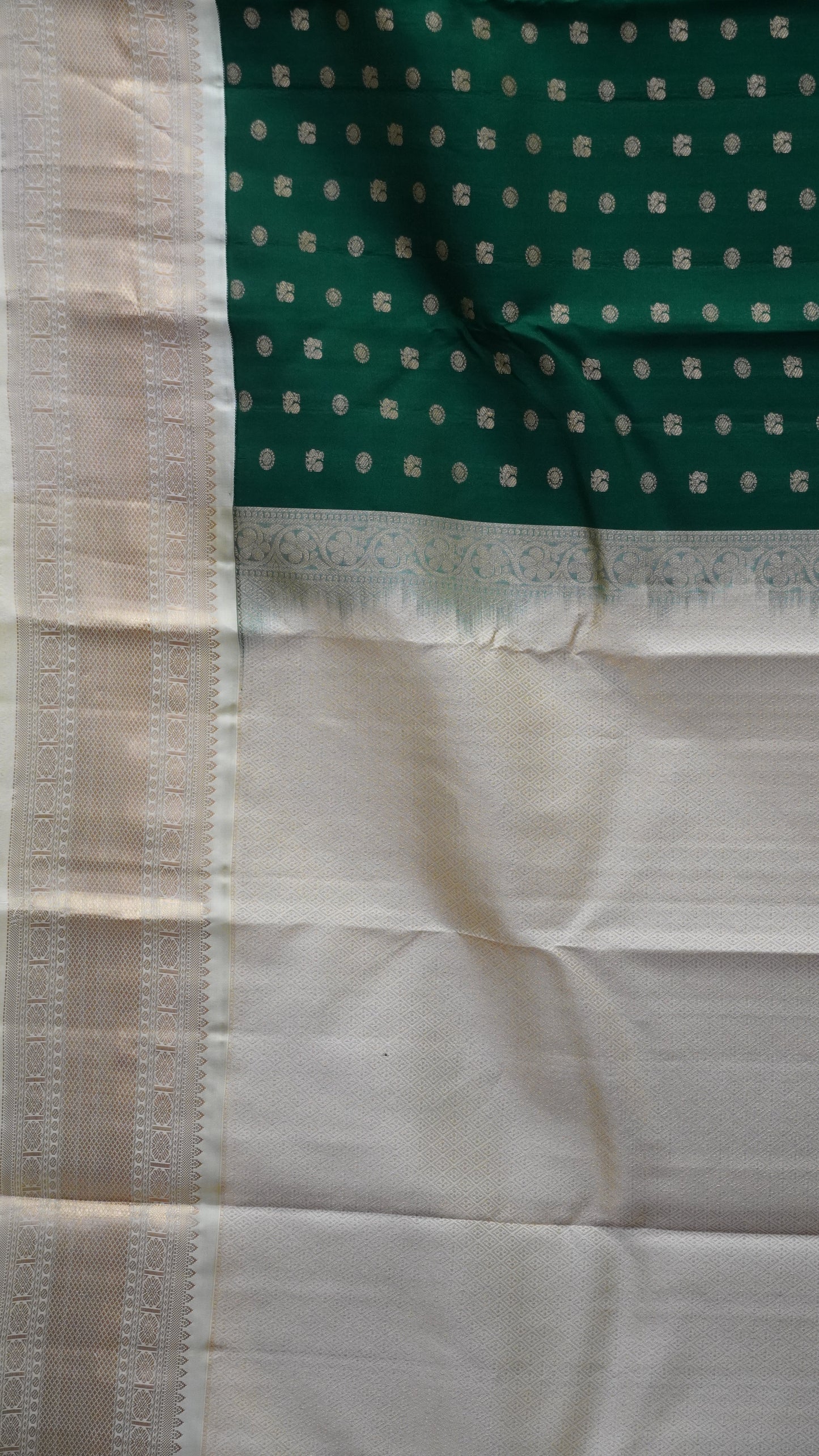Pure Kanjivaram Saree Green - Cream