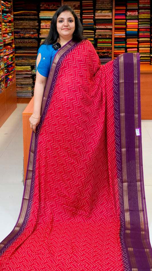 Shiffon Saree Arrow Print With Gap Zari Border Red To Wine