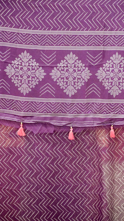 Shiffon Saree Arrow Print With Gap Zari Border Wine To Red