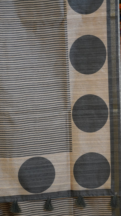 Gicha Tussar Saree Vertical Lines Grey