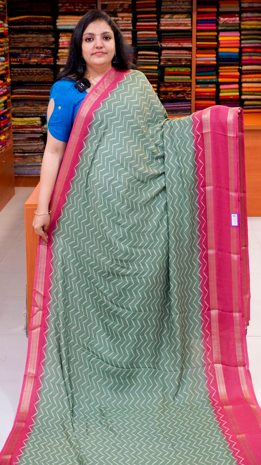 Shiffon Saree Arrow Print With Gap Zari Border Light Green To Pink