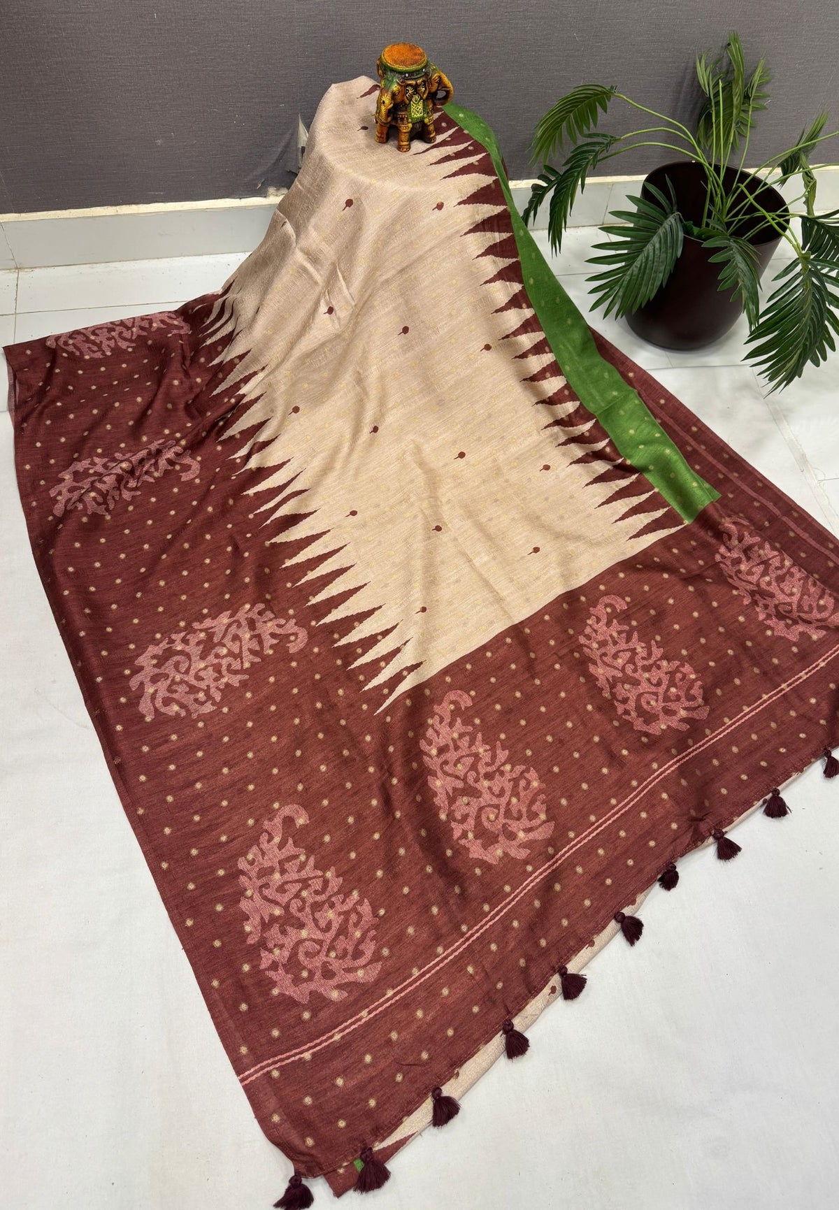 Soft Tussar Saree-Beige-Brown In Zigzag Temple Inspired Border