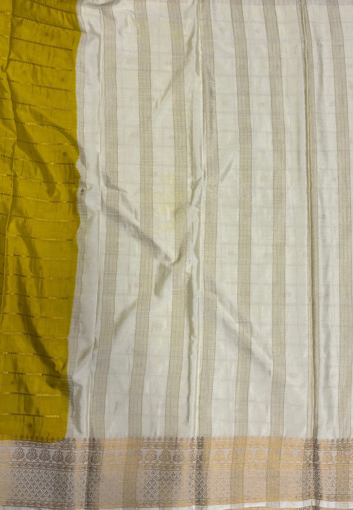 Viscose Saree-Yellow in Checked Zari Pattern Border