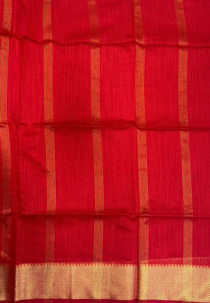 Handloom Cotton Saree-Red In Zigzag Zari Border