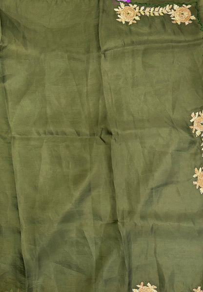 Crush Organza Saree-Grass Green In Floral Vine Scallop Border