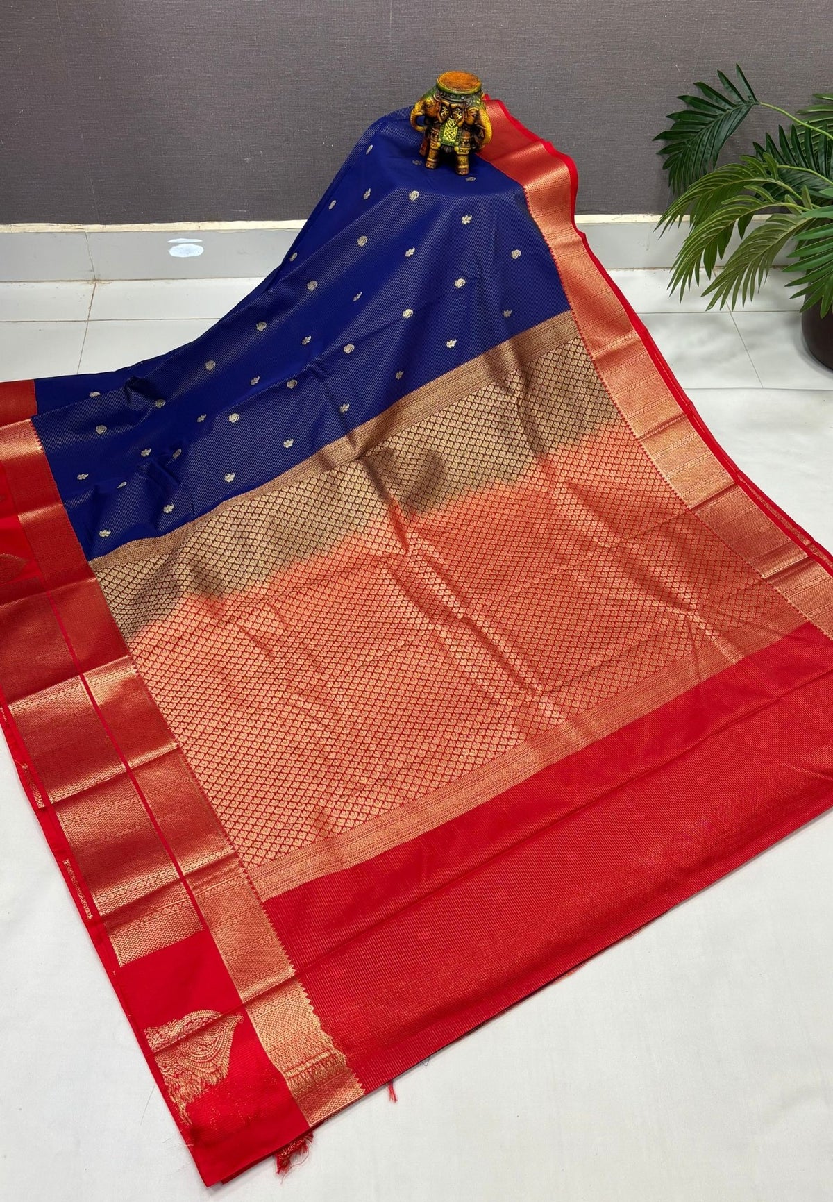 Budget Kanchipuram Saree-Blue with Contrast Border