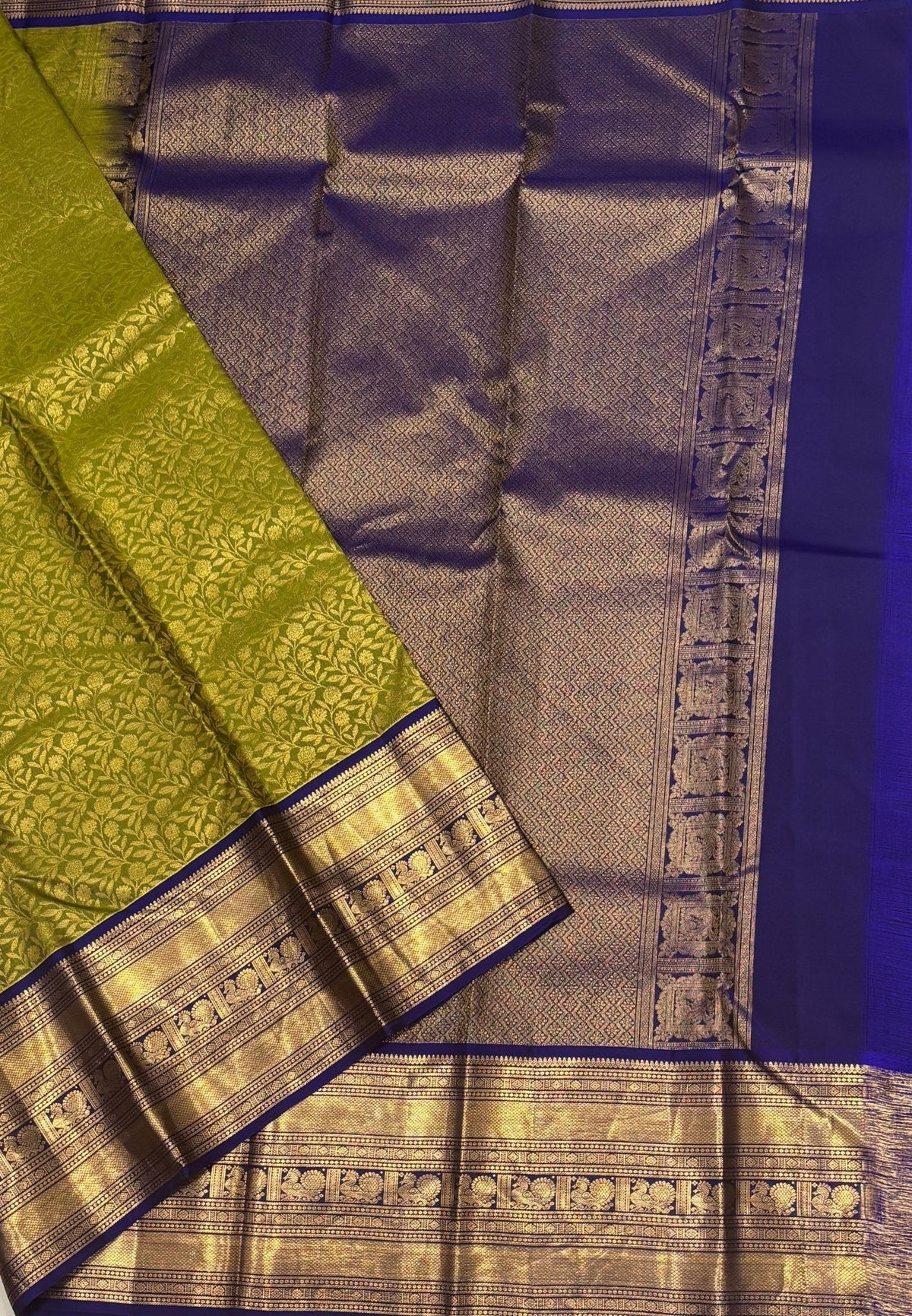 Pure Kanchipuram Silk Saree-Olive Green with Contrast Border