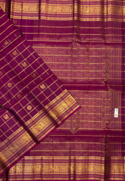 Pure Kanchipuram Silk Saree-Rani Pink in Checkered Mayil Chakram with Varisapet Border