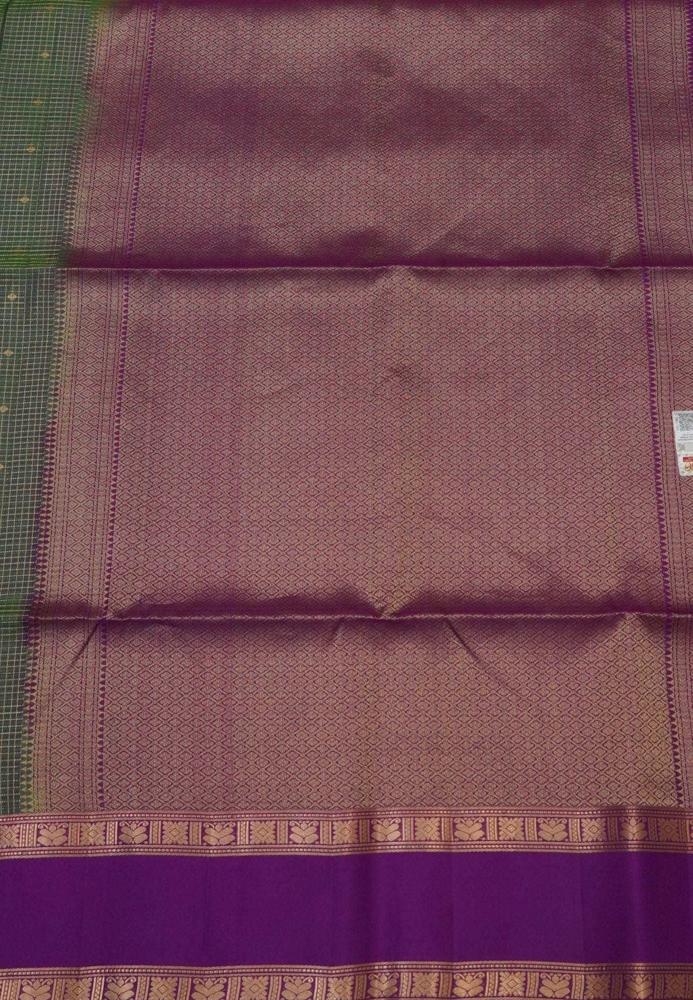 Pure Kanchipuram Silk Saree-Sage Green in Zari Checks with Contrast Rettapet Border