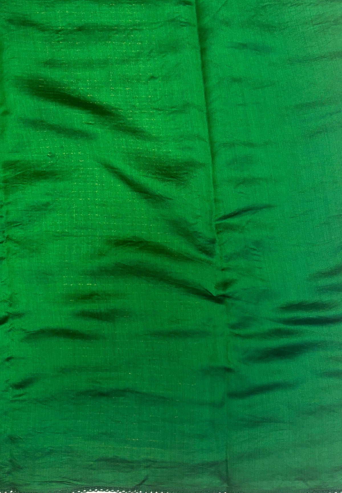 Soft Chiniya Silk Saree-Green in Thousand Butta Deer & Floral Border