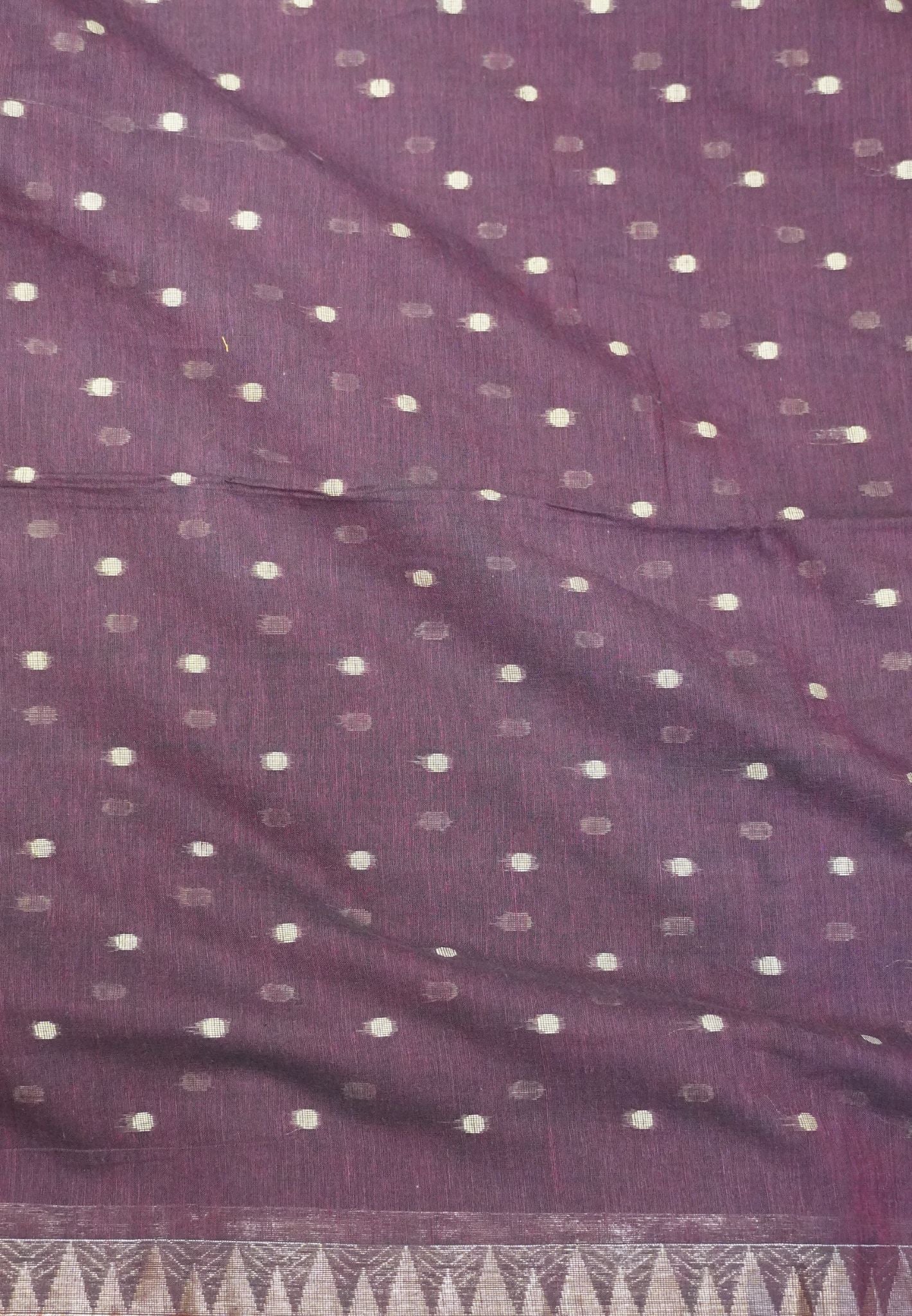 Handloom Cotton Saree-Arakku With Delicate Woven Buttas
