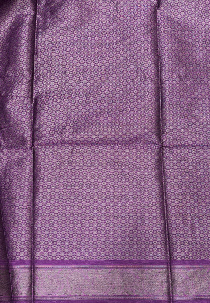 Semi Raw Silk Saree-Green with Contrast Retapet Border