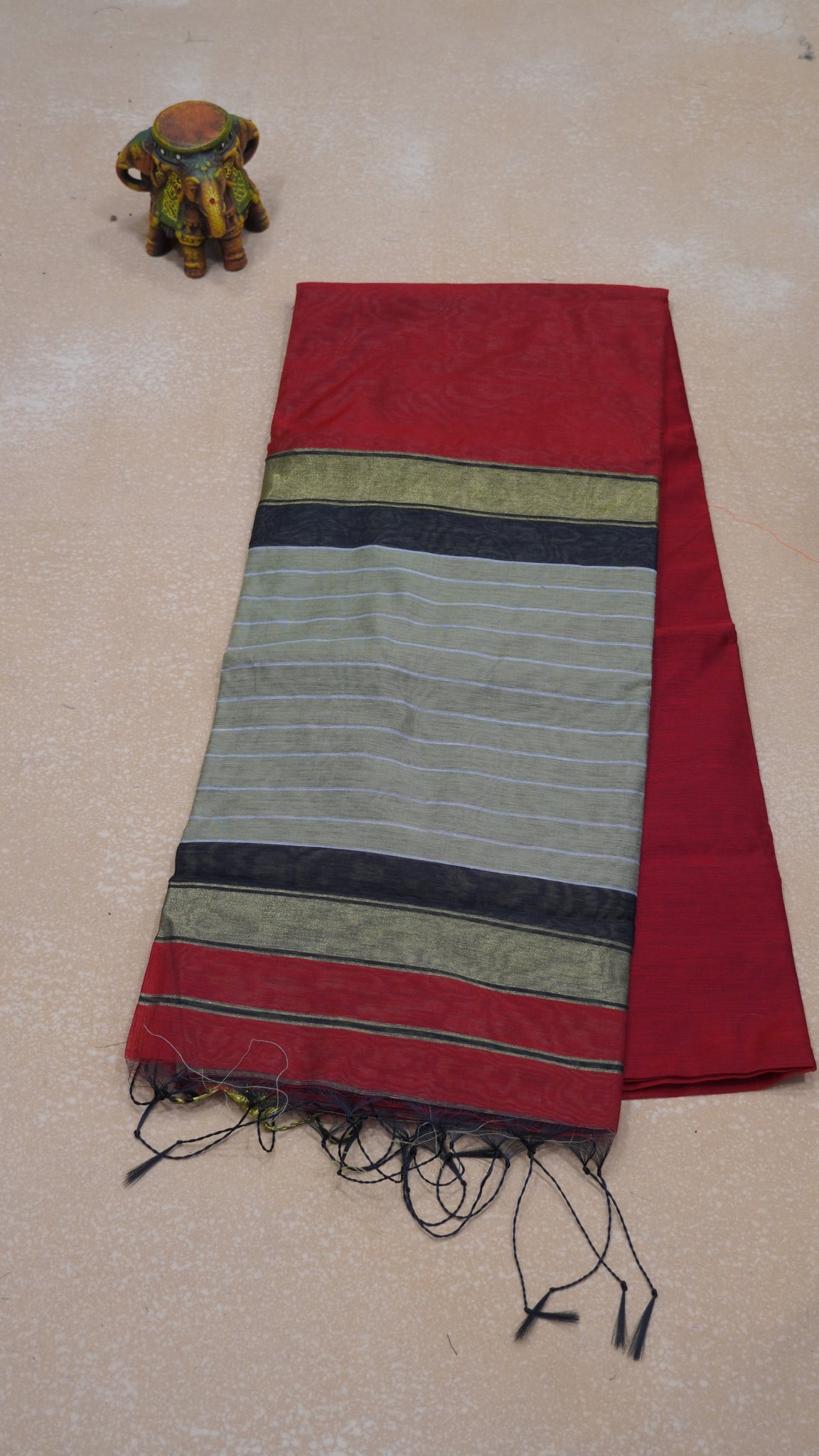 Maheswari Cotton Saree Plain- Maroon