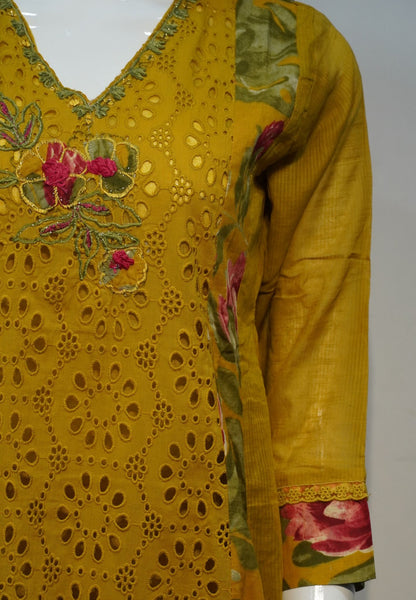 3 Pcs Floral Kurti Set with Cutwork