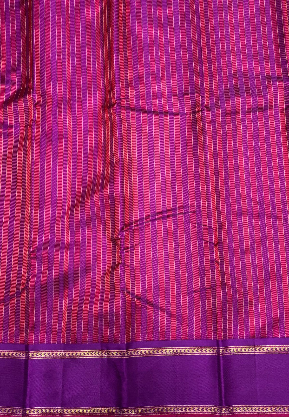 Pure Kanchipuram Silk Saree-Vadamali in Chevron Line Zari Border