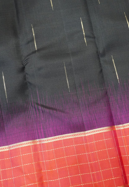 Pure Kanchipuram Silk Saree-Black with Zari Checks Border