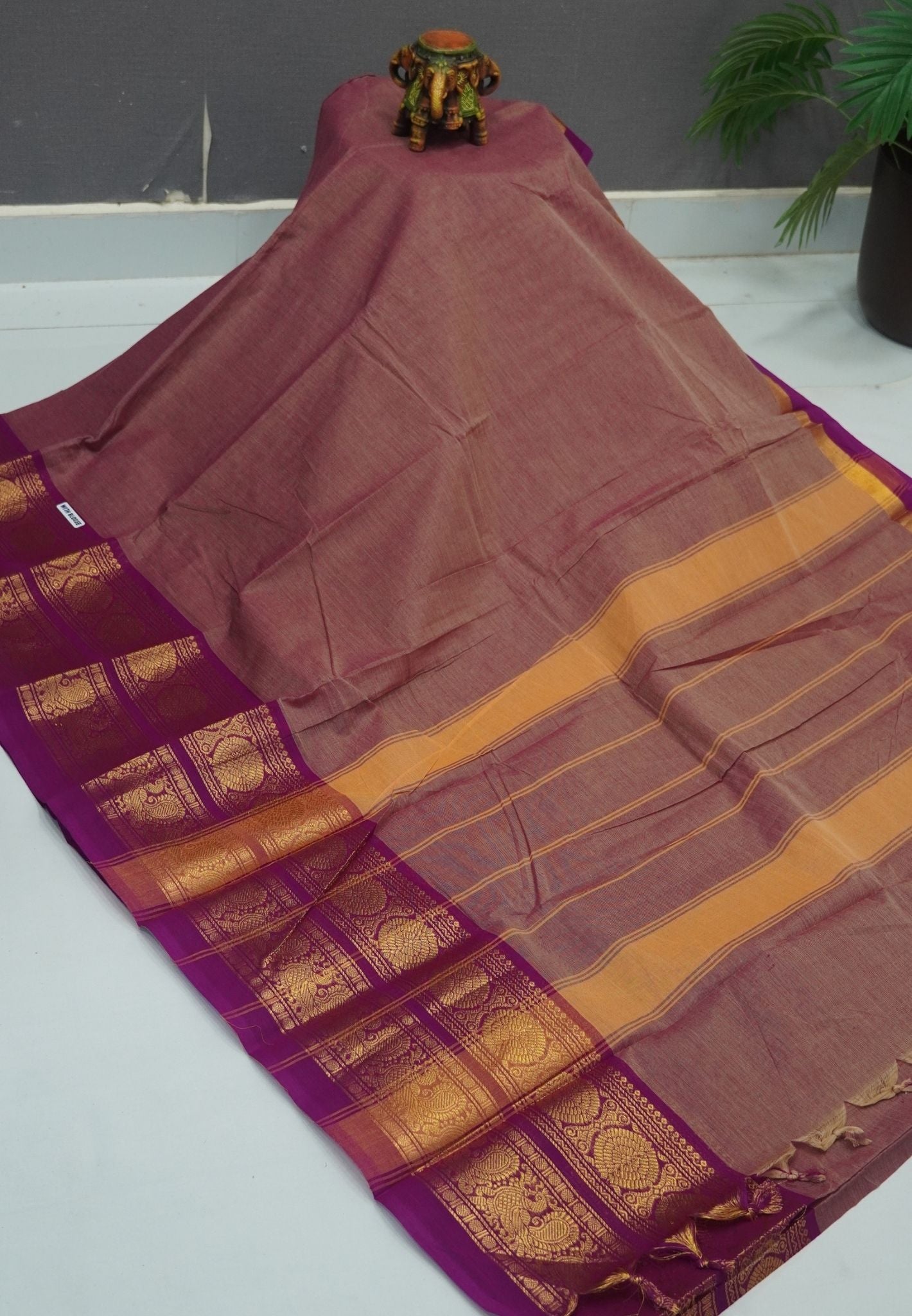 Chettinadu Cotton Saree-Bronze Pink with Contrast Peacock Zari Border