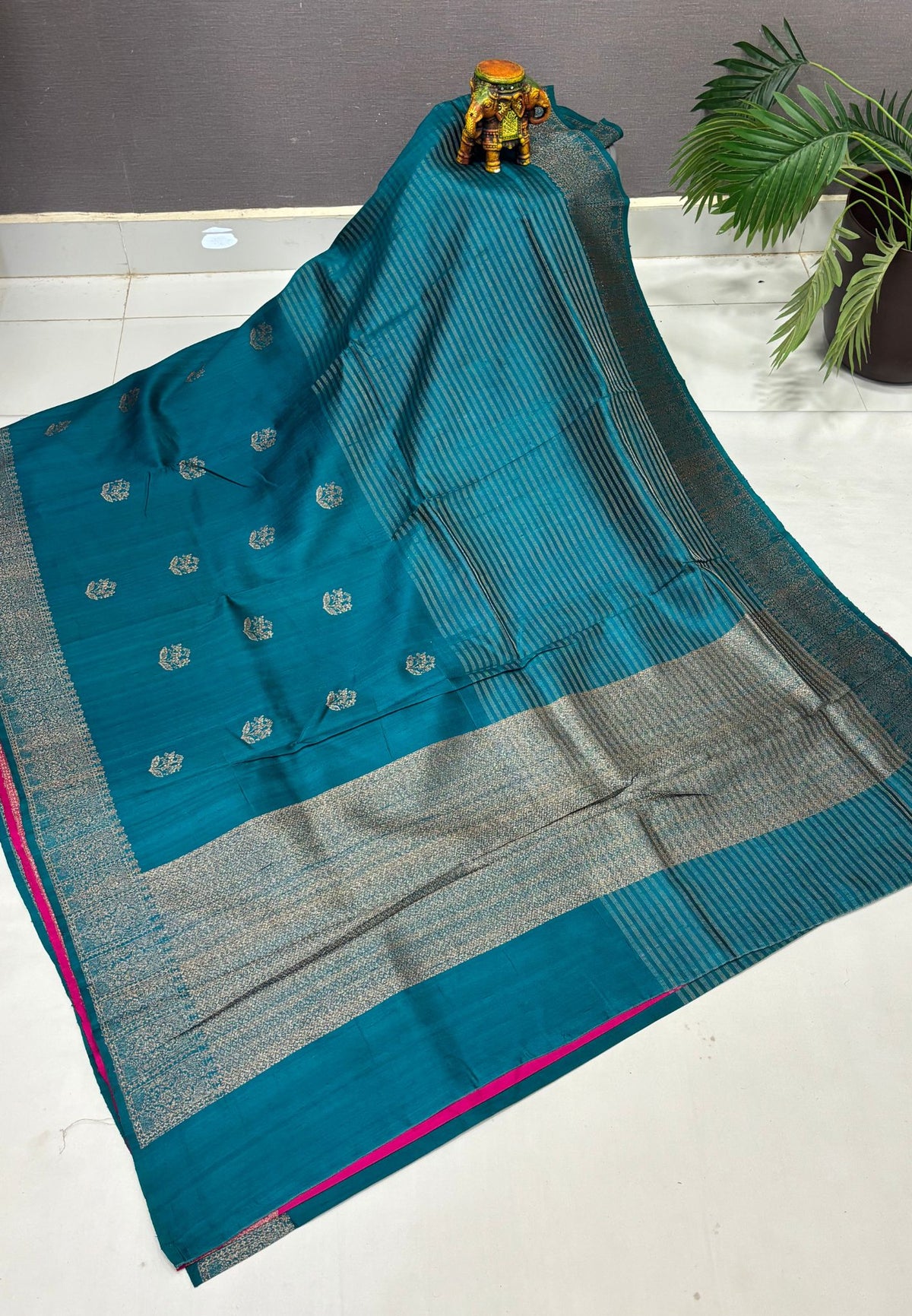 Pure Handloom Tussar Saree-Peacock Green in Intricate Floral Zari Border