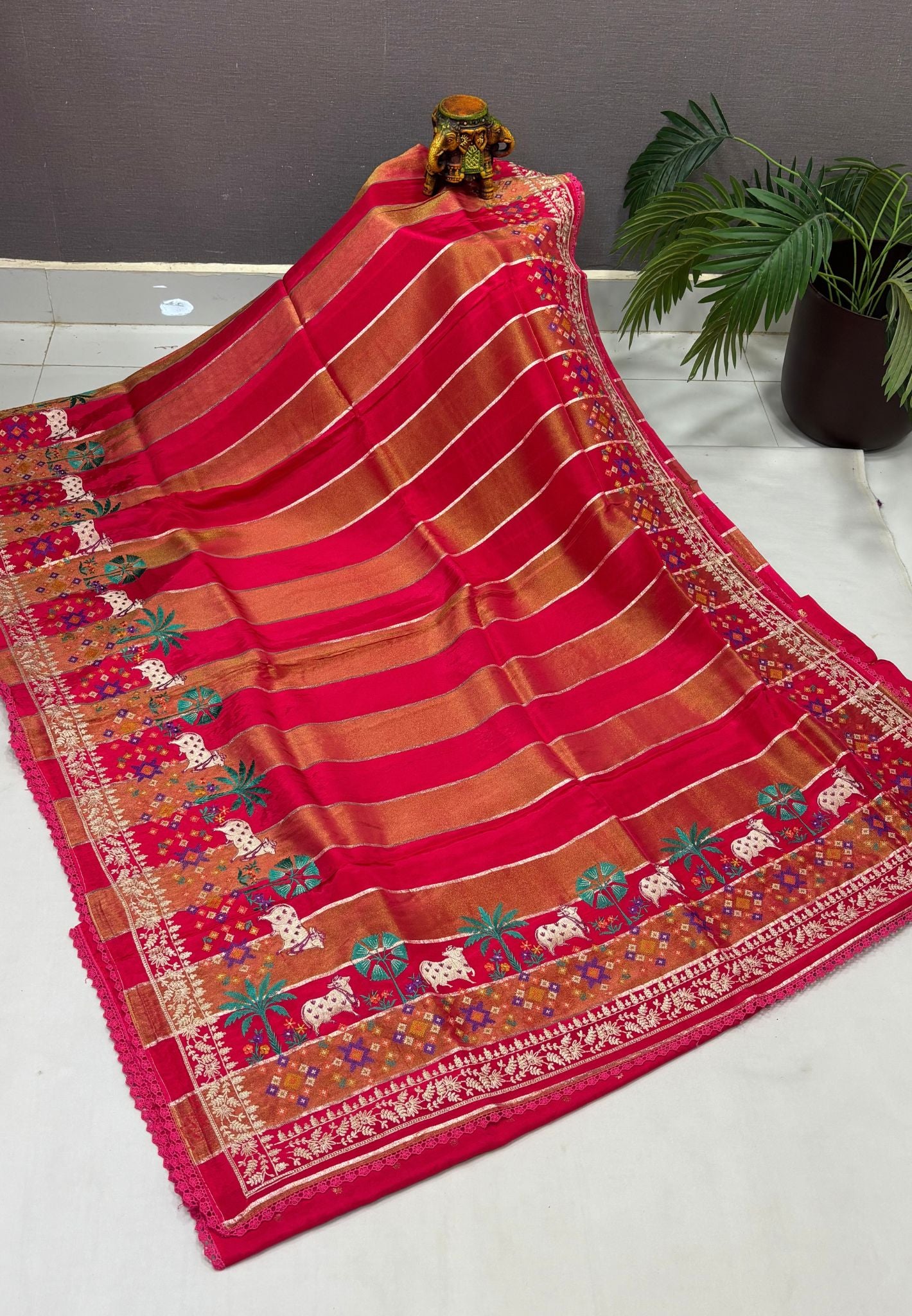 Satin Crepe Saree-Rani Pink In Komatha Floral Border