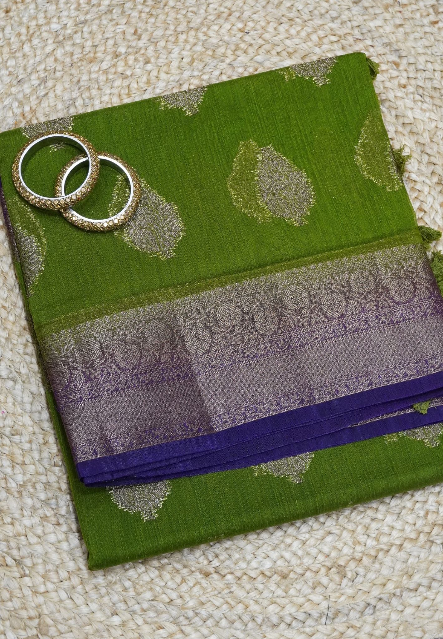 Bamboo Saree - Olive Green