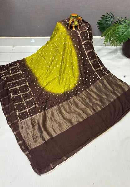 Banarasi Bandeji Saree-Mehandi Green in Checked Zari with Contrast Border