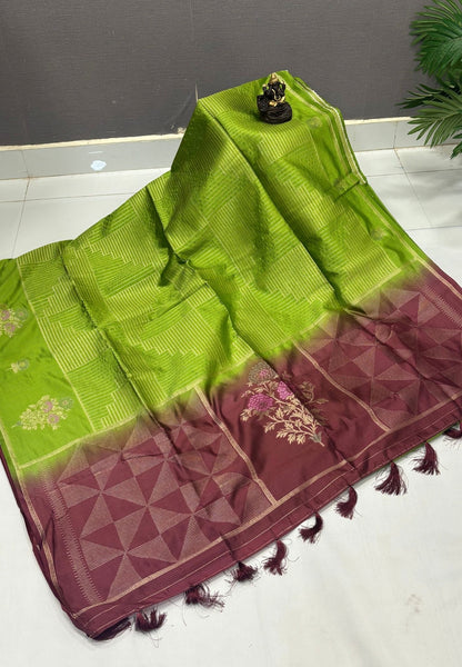 Mulberry Silk Saree-Light Green In Diamond Geometric Zari With Contarst Border