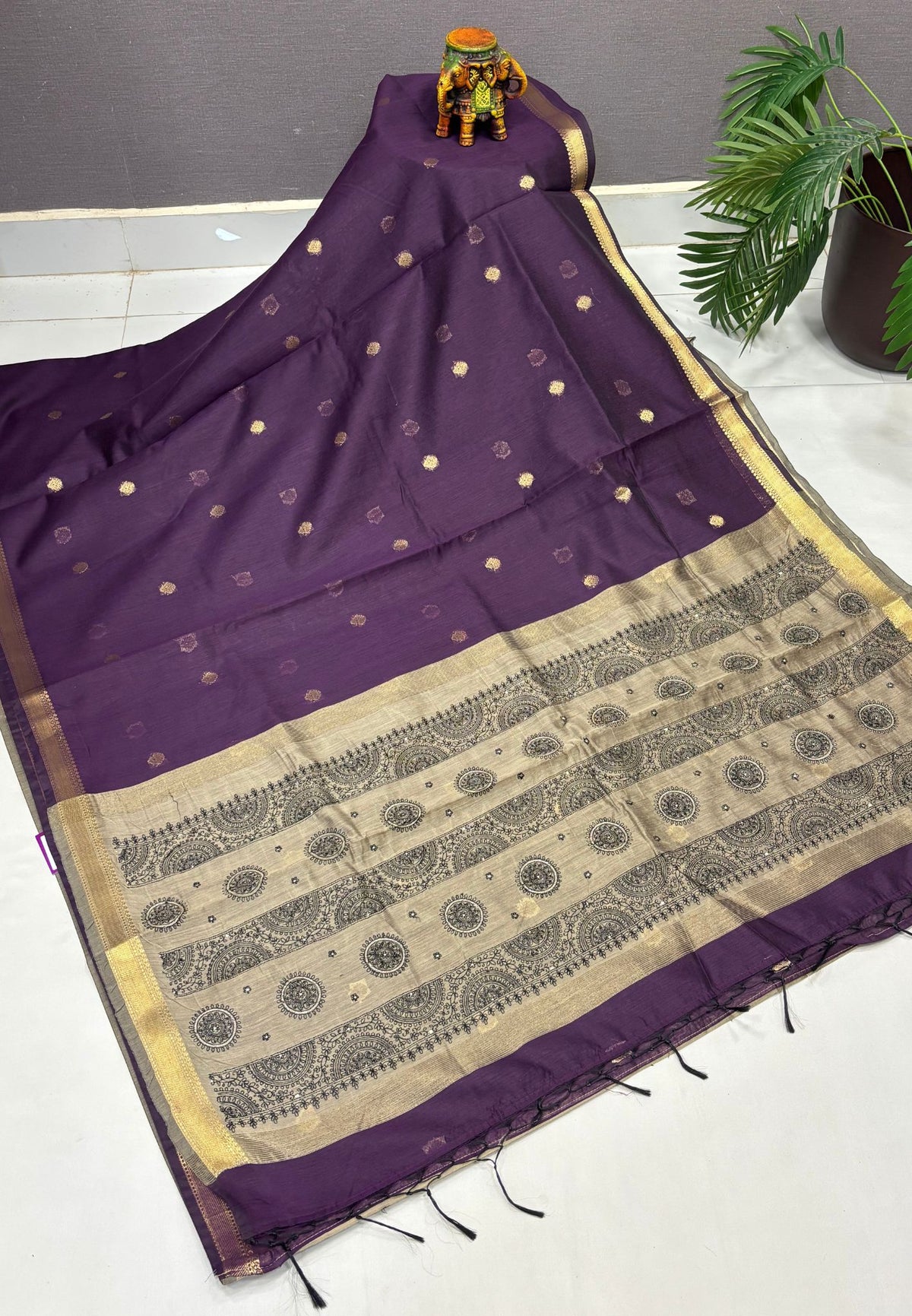 Handloom Cotton Saree-Purple in Mini Chakra Zari Border