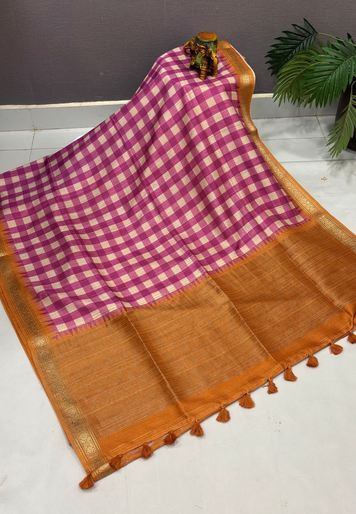 Matka Tussar saree-Magenta Pink in Checked Pattern with Temple Zari Border
