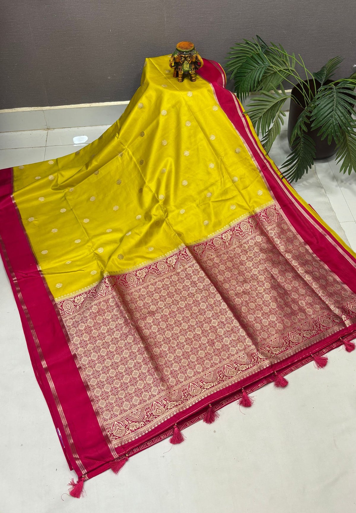 Gaji Silk Saree-Yellow in Butta Retpet Zari with Contrast Border