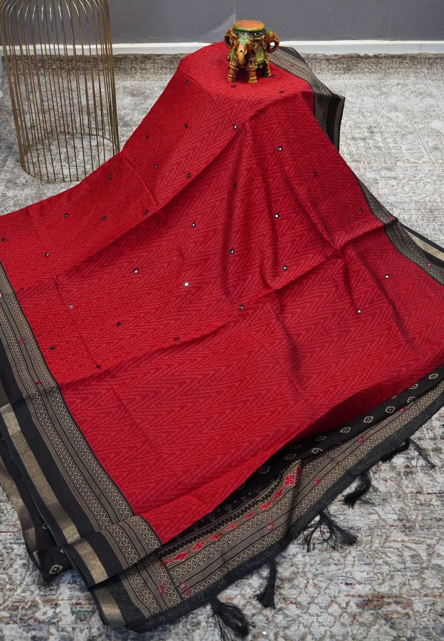 Malai Cotton Mirror Work Saree-Red
