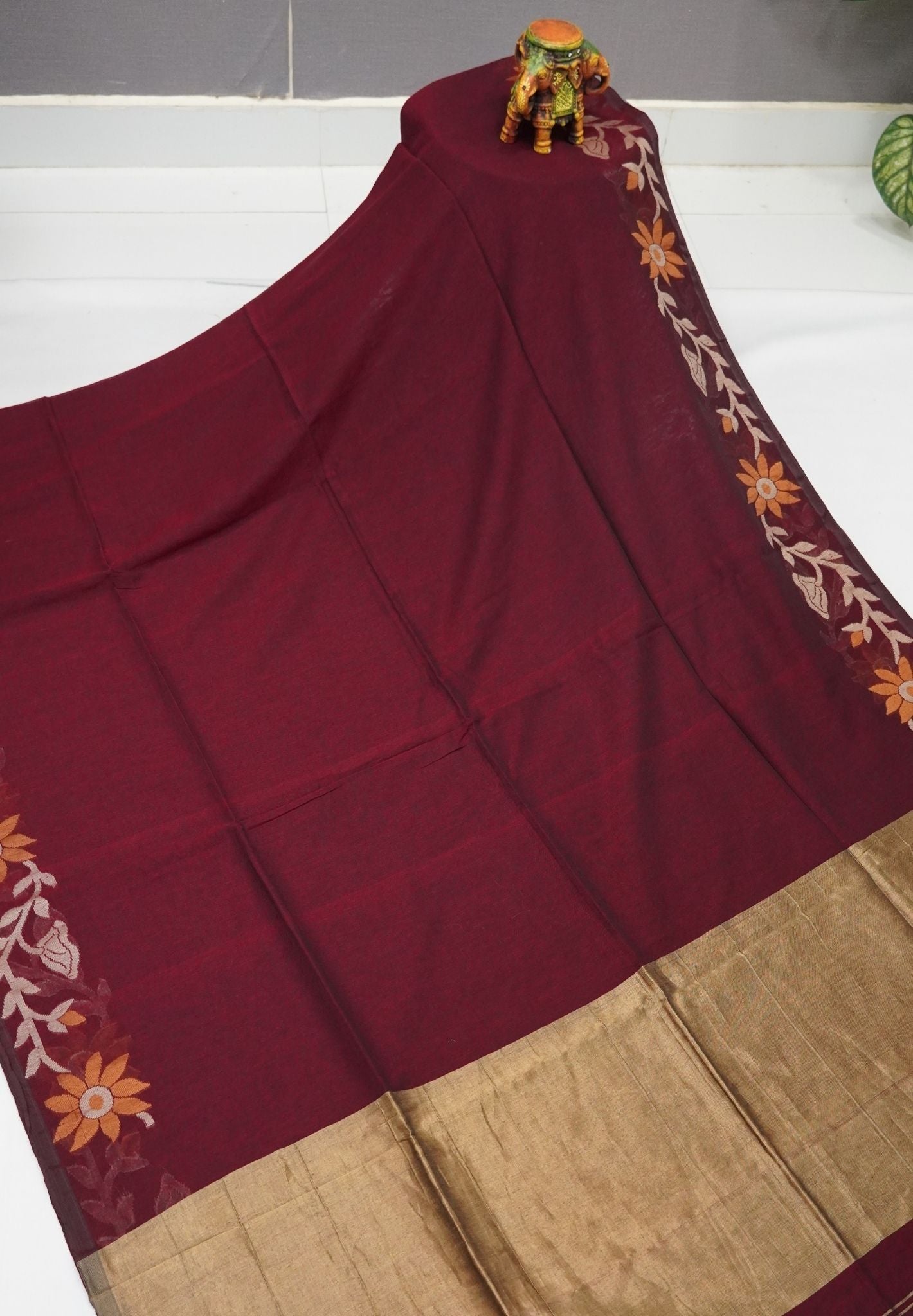 Handloom Cotton Saree-Maroon Jamdhani Border