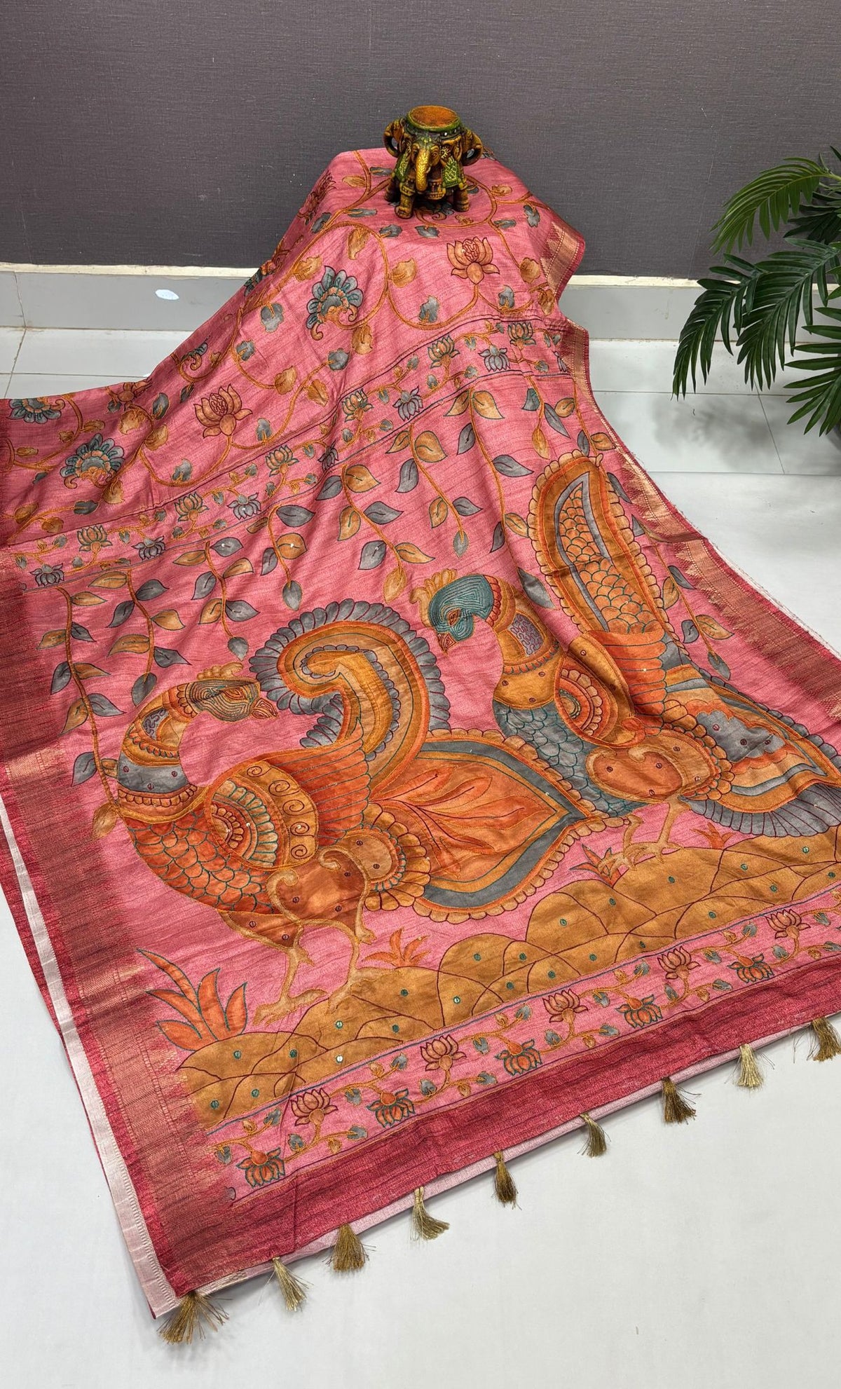 Semi Tussar Saree-Pink In Twin Peacock