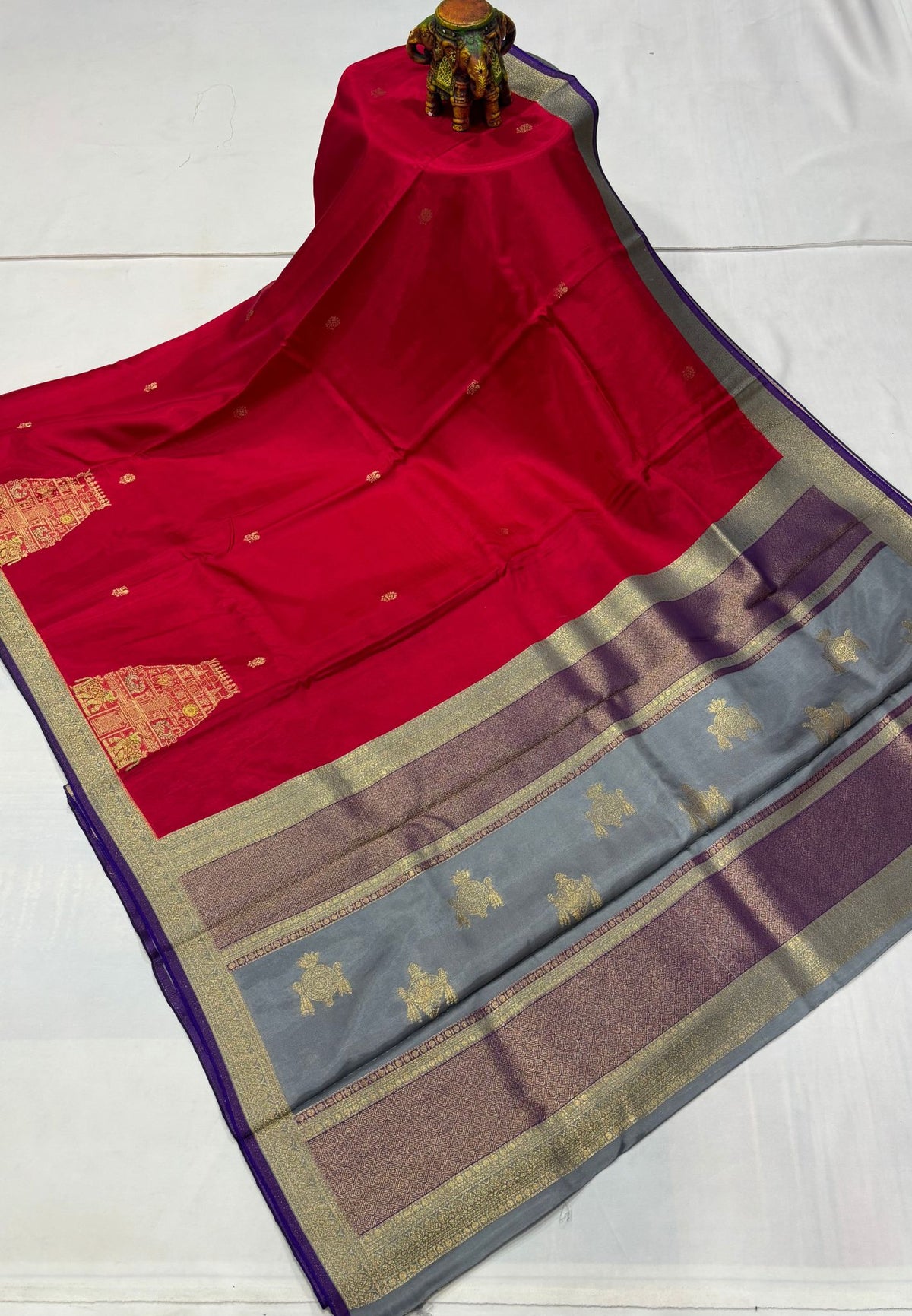 Art Mysore Silk Saree-Chilli Red with Rajagopuram zari border