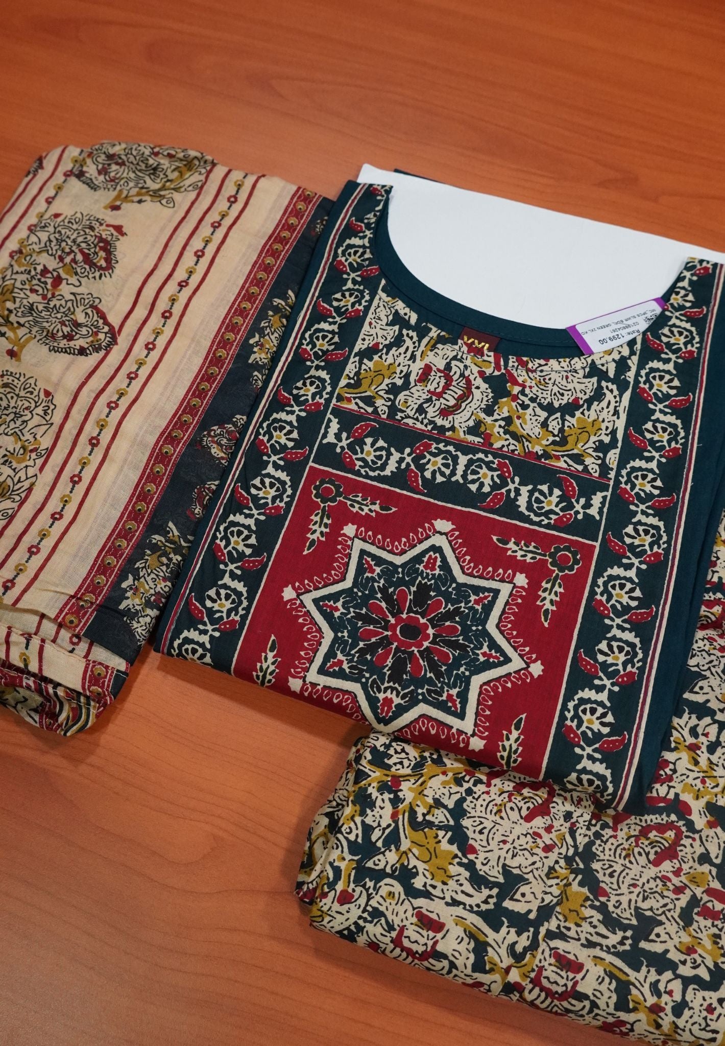 3 pcs Salwar Set -Kolam Yoke Pattern