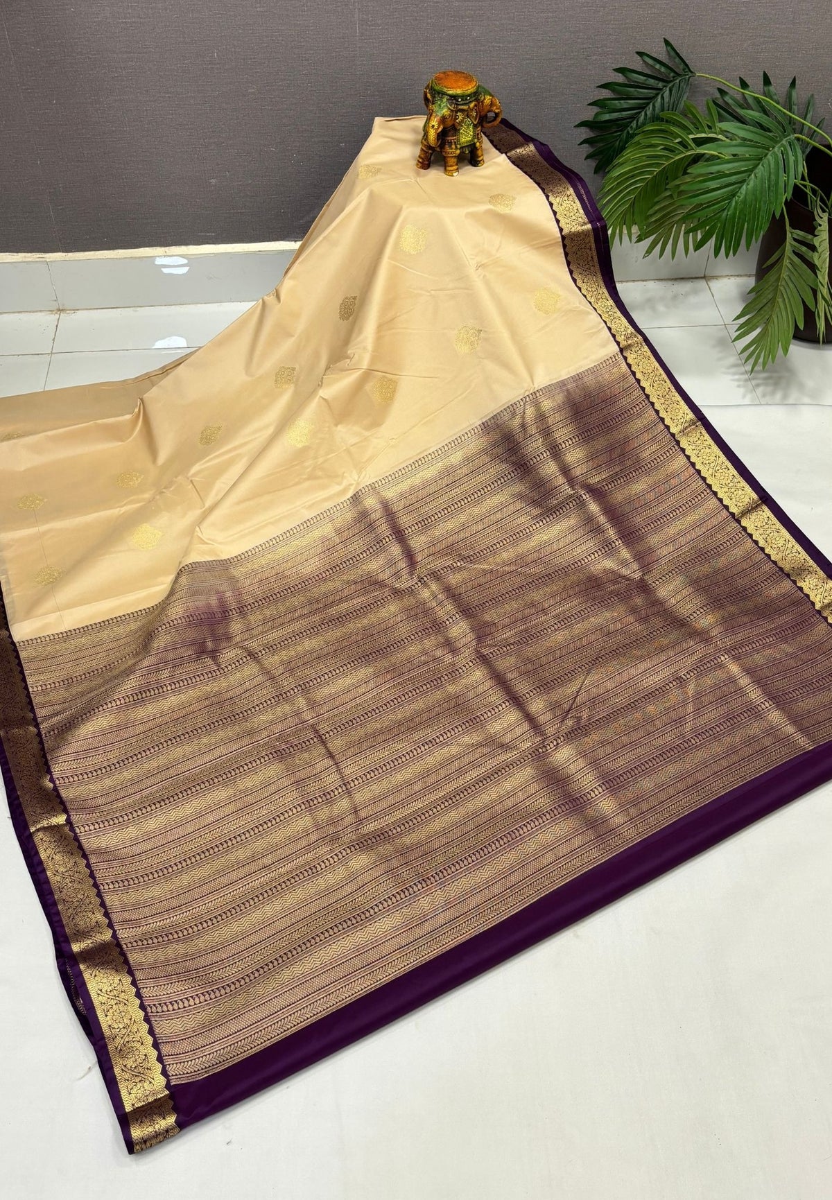 Budget Kanchipuram Saree-Ivory with Contrast Border