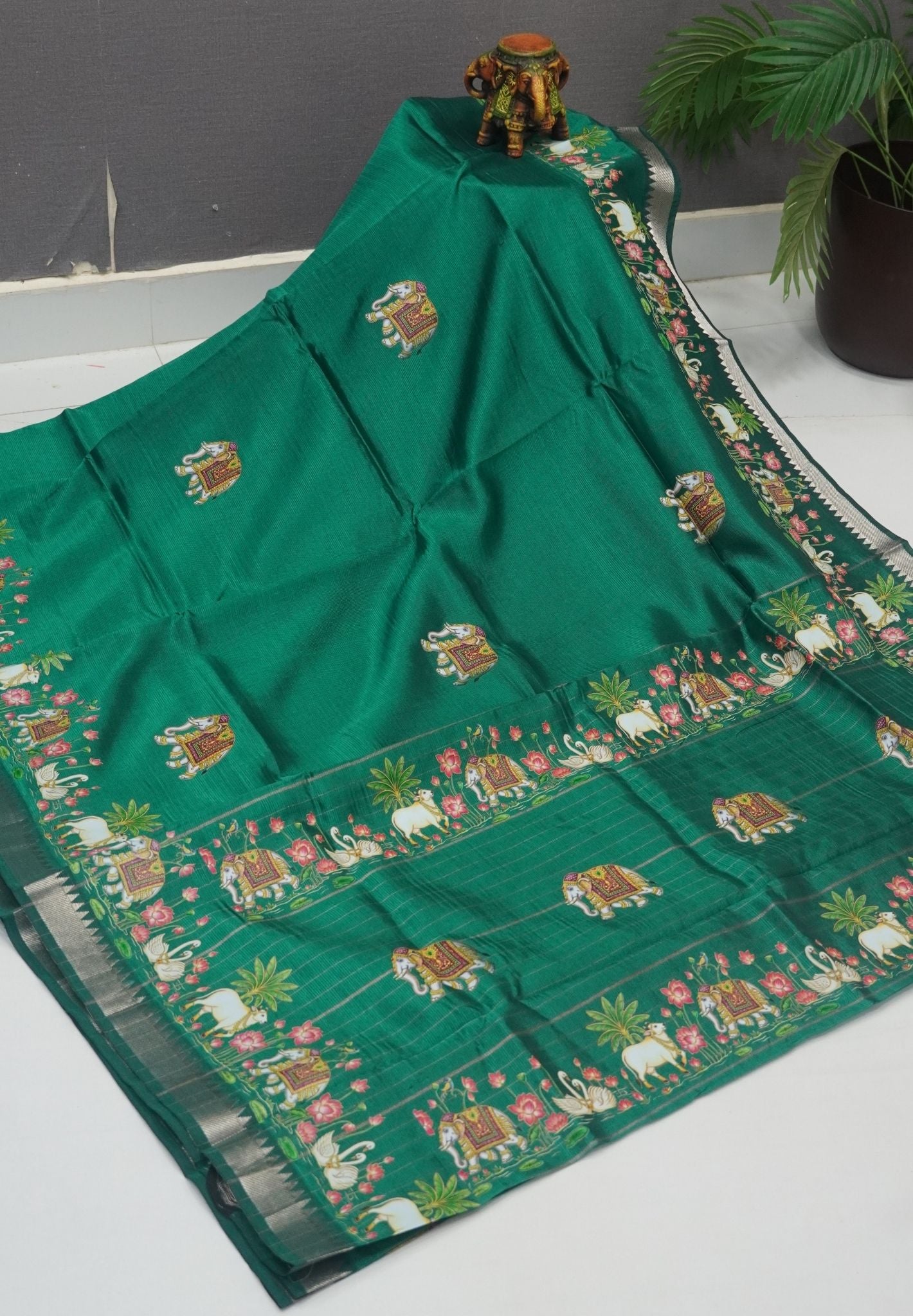 Pure Mangalgiri Silk Saree-Green with Tanjore Print