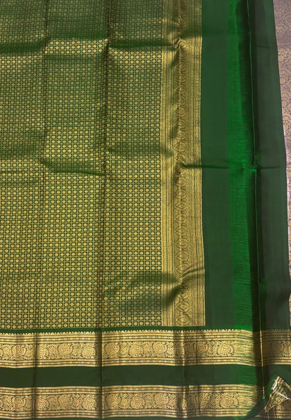 Pure Kanchipuram Silk Saree-Dusky Violet with Contrast Border
