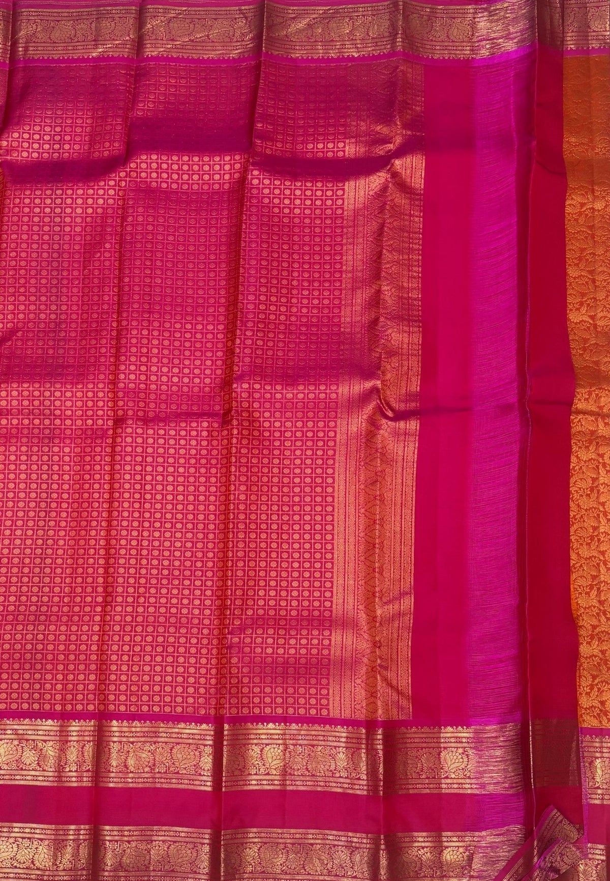 Pure Kanchipuram Silk Saree-Traditional Orange Pink  Gold Zari Panel Border with Contrast Border