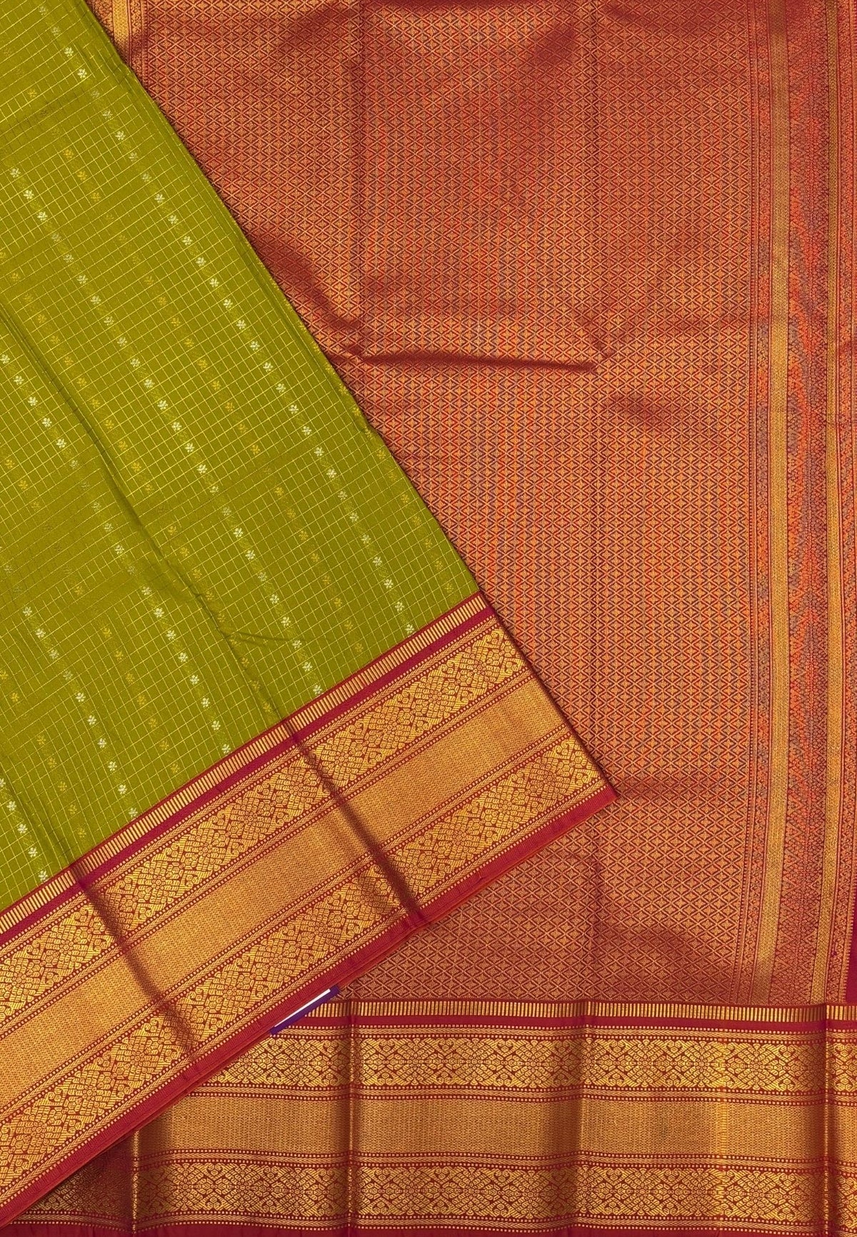 Budget Kanchipuram Saree-Mehandi Green In Floral Zari Panel Border